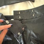 House of Harlow  black leather set  Photo 3