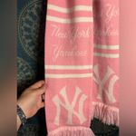 Forever Collectibles Pink New York Yankees Fan Scarf Photo 1