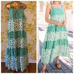 &merci flowy floral midaxi dress size M Photo 1