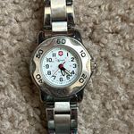 Wrangler women’s vintage silver stainless steel bracelet watch one size Photo 1
