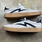 Madden Girl Giia sneaker in taupe and black
Size: 7.5 Photo 2