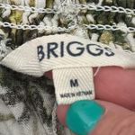 Briggs New York ‎ Green Leaf Print Women's Cargo Shorts Photo 5