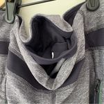 Lululemon Inspire Tight II (Mesh) in Heathered Naval Blue / Naval Blue Run Pouch Photo 9