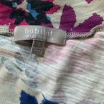 Habitat  Gray Floral V-Neck Top S Photo 4