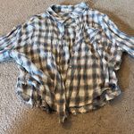 POL  small button down Photo 1