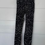 Lululemon  Women’s 2 Black White Radiate Rose Luxtreme Tight Pants Photo 0