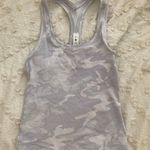 Lululemon camo tank Photo 0