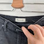 Madewell 9" High-Rise Skinny Black Distressed Cropped Jeans Womens Size 29 Photo 3