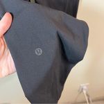 Lululemon  On The Fly Pants 27" Black Cropped Casual Lounge Women’s 4 Photo 7