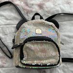 D&R Daren Piju Sequins White and Pink Changing Colors Backpack Photo 0