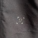 Lululemon Women’s Pull-On Elastic Black Athletic Shorts Drawstring Pockets-Med Photo 8