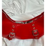8 Other Reasons Delphine Double Buckle Shoulder bag Red / Silver Photo 7