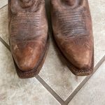 Corral lady's Distressed Brown Leather Cowboy Boots snip Toe Sz 9.5m Ankle Boots Photo 2