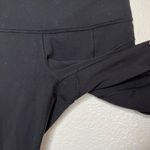 Lululemon athletica perforated wonder under capris size 4 Photo 5