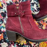 Earth Origins  Tori Merlot Cow Suede Water Repellent Zip Bootie Womens 7 Photo 1