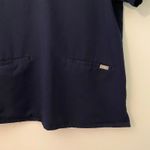 FIGS  Navy Blue Casma Two Pocket Scrub Top Uniform Medical Women's size XL Photo 4