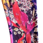 Fabletics Define PowerHold mid-rise capri leggings in Fiori pattern size medium Photo 1