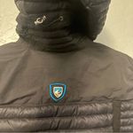 Kuhl  Women's Spyfire Hooded Vest in blackout size large Photo 14