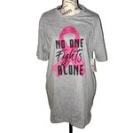 BREAST CANCER AWARENESS GRAY & PINK "NO ONE FIGHTS ALONE" TEE MEDIUM Photo 11