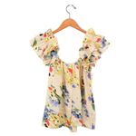 THE GREAT. Dove Flutter Photo 8