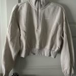 Nike  Half-Zip Cropped Sweatshirt Photo 0