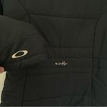 Oakley Women’s Black  Puffy Snow Jacket Size M Photo 8