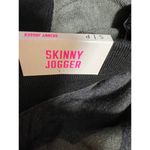 PINK - Victoria's Secret Victoria's Secret VS PINK Skinny Jogger Pant Camouflage Army Green Size Small Photo 8