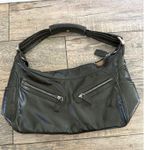 Tod's Women's Black Leather Shoulder Strap Hobo Bags Photo 9