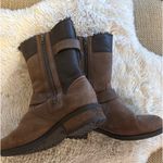 UGG  zip up boots Photo 1
