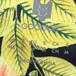 Ododos Floral Tropical Print Capri Leggings Size Medium Black Photo 4