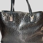 Guess black bag. Vegan patten leather style! Photo 1