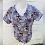 Disneys Mickey and Minnie Mouse Scrub top Photo 0