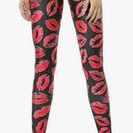 Red lips print on black high waist ankle legging Multiple Size 4 Photo 0
