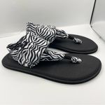 Sanuk yoga sling 2 prints sandals women’s size 9 zebra print Photo 2