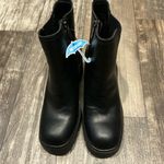 AQUA  Black Ankle Boots with Chunky Heel Size 6 Photo 9