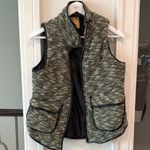 Takara Tweed Vest Women’s Size S Black Gold Metallic Puffer Style Layering Photo 1