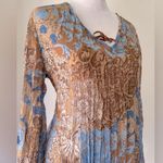 Light Blue & Brown Floral Print Semi Photo 0
