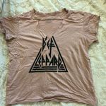 Def Leppard Cut Out Tee Photo 0