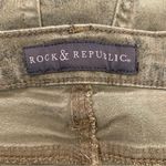 Rock & Republic Women’s army green print cropped pants size 12 Photo 7