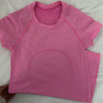 Lululemon  Swiftly Tech Short-Sleeve Shirt 2.0 Hip Length Photo 0