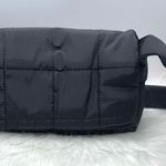 Women’s Black Puffer Shoulder Bag Photo 0