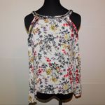 BKE  Boutique cold shoulder blouse size Large Photo 3