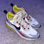 Nike Air Max 270 Shoes Photo 0