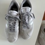 Adidas  Sneakers  Photo 2