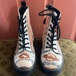 Unionbay Hand painted boots Photo 5