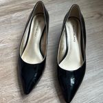 Bandolino  Black Small Heel Pointed Toe Flats  Photo 2