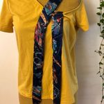 SheIn New Women's yellow t-shirt with ribbons - bow - scarf Photo 5