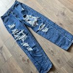 SheIn  Distressed Hi-Rise Mom Jeans Size 6 Photo 1