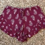 Band of Gypsies floral flutter hem flowy short shorts Photo 0