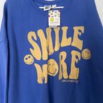 Smiley World Sweatshirt Womens Cropped Pullover Sweatshirt Long Sleeve Blue 2x Size XXL Photo 2